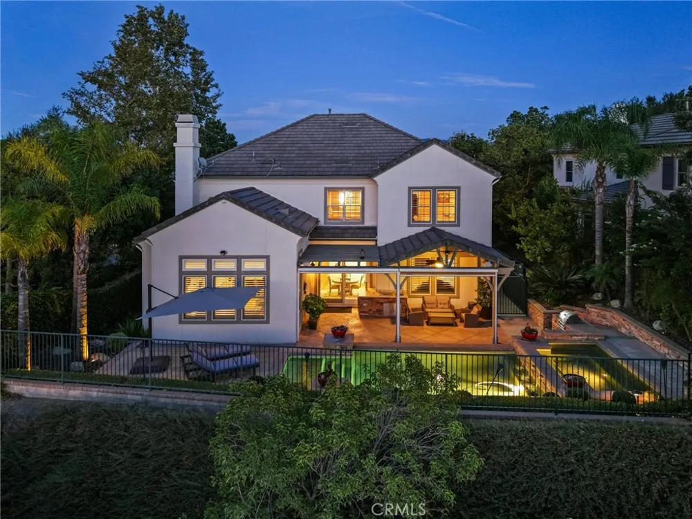 26855 Pine Cliff Place Valencia, CA 91381