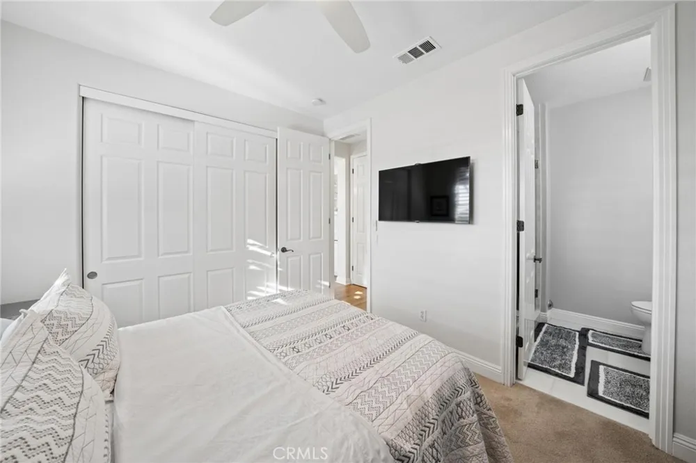 26855 Pine Cliff Place Valencia, CA 91381