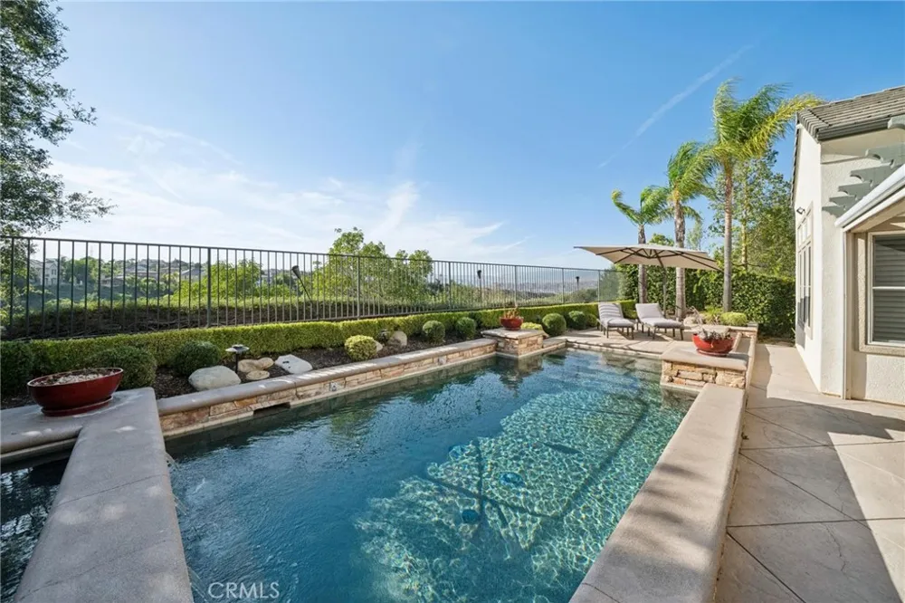 26855 Pine Cliff Place Valencia, CA 91381