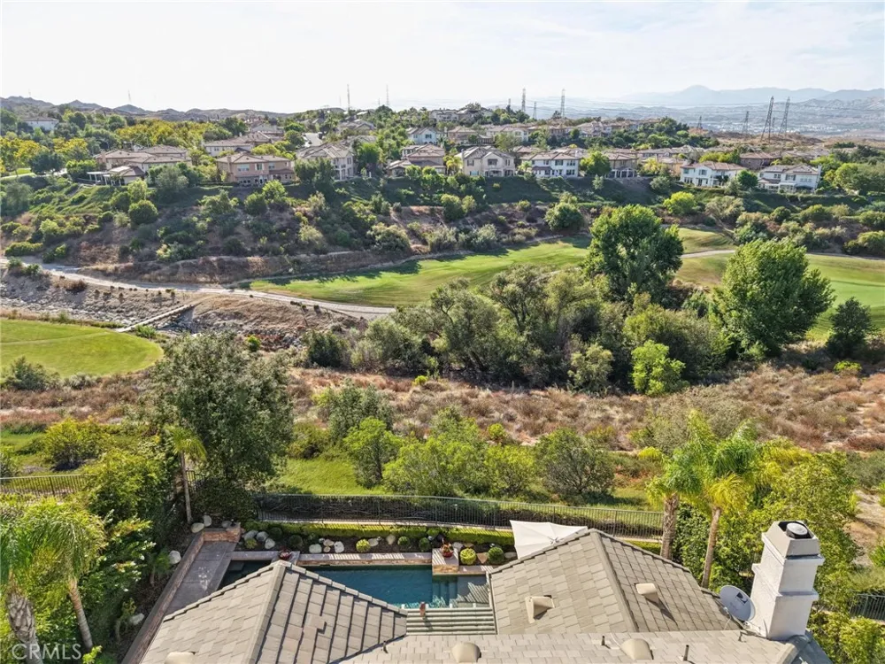26855 Pine Cliff Place Valencia, CA 91381