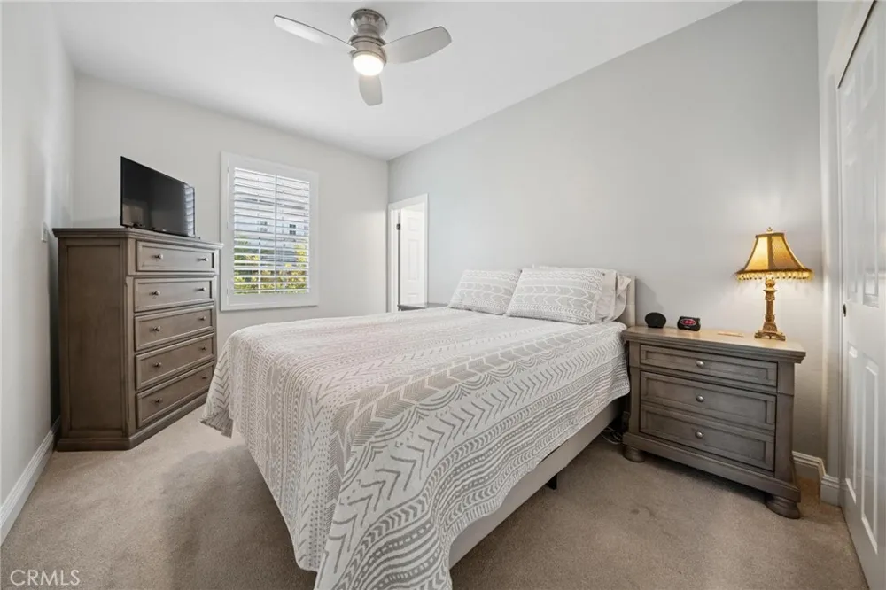 26855 Pine Cliff Place Valencia, CA 91381