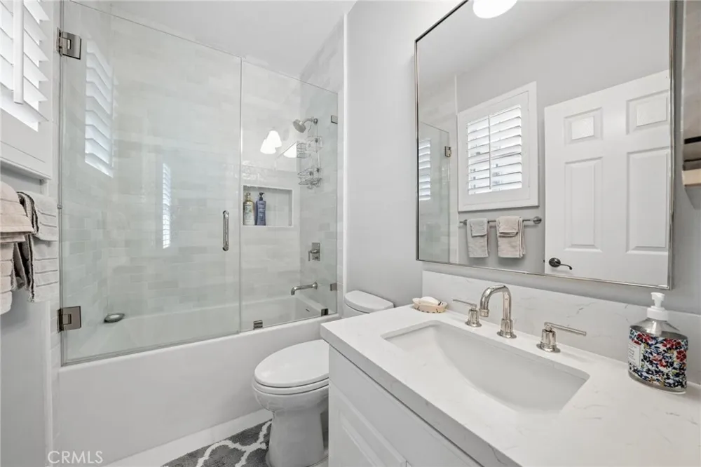 26855 Pine Cliff Place Valencia, CA 91381