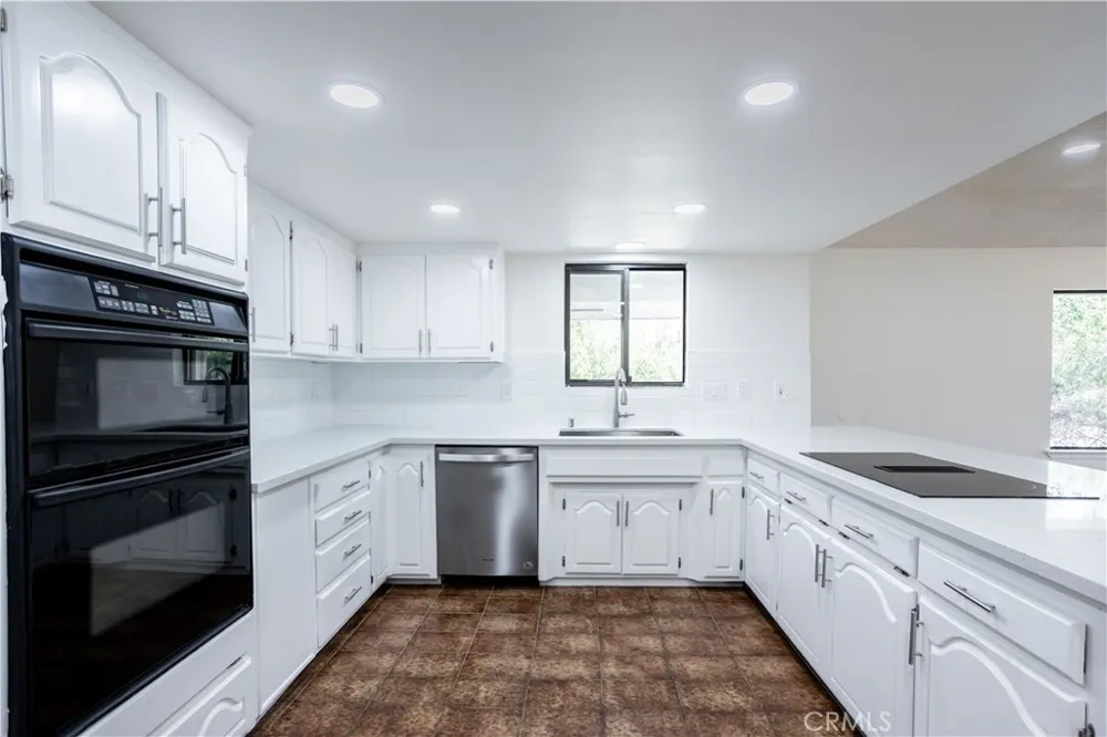 12320 Cattle King Drive Bakersfield, CA 93306