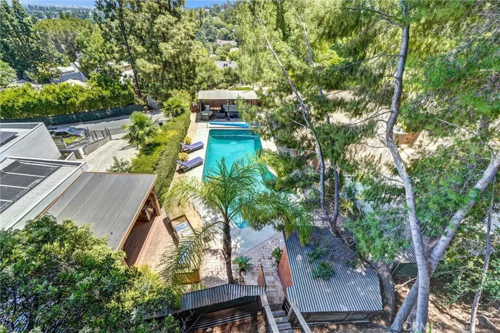 4723 Dunas Lane Tarzana, CA 91356