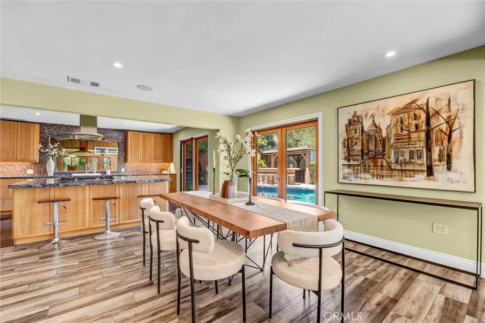 4723 Dunas Lane Tarzana, CA 91356