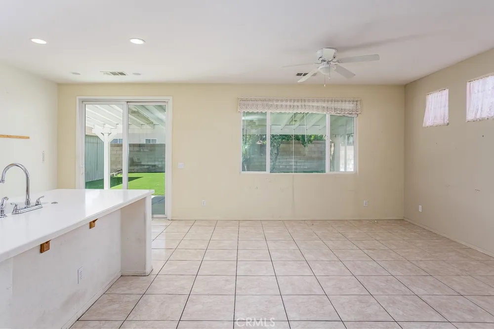 4626 Jade Court Lancaster, CA 93536