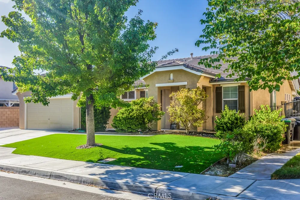 4626 Jade Court Lancaster, CA 93536