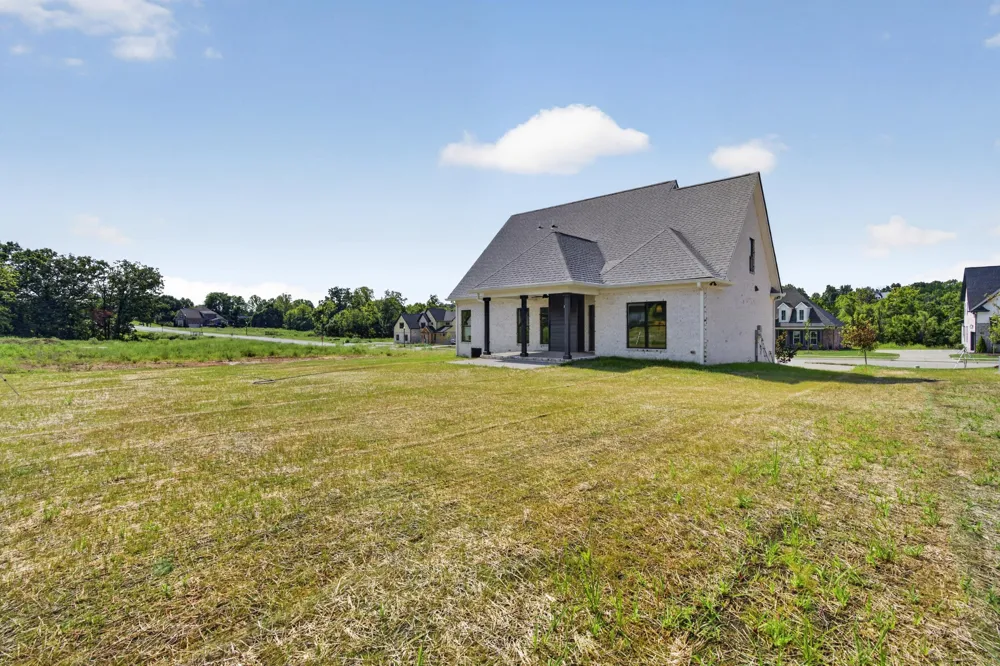 2751 Jasmine St Lebanon, TN 37087