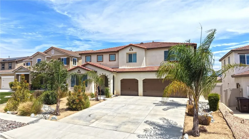 34376 Prairie Creek Murrieta, CA 92563