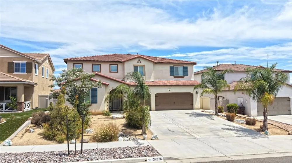 34376 Prairie Creek Murrieta, CA 92563
