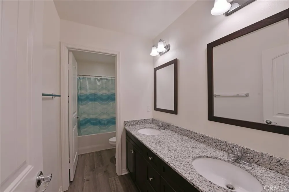 34376 Prairie Creek Murrieta, CA 92563