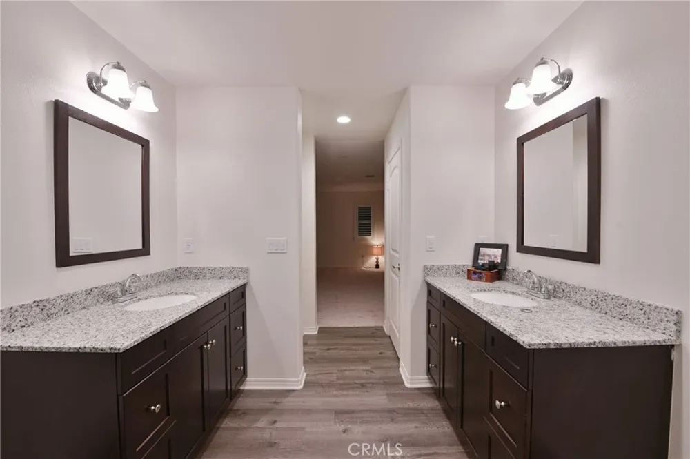 34376 Prairie Creek Murrieta, CA 92563