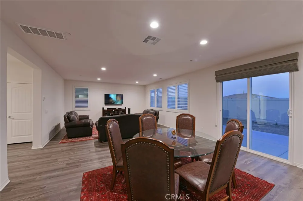 34376 Prairie Creek Murrieta, CA 92563