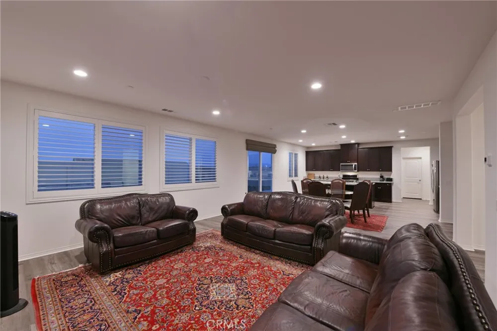 34376 Prairie Creek Murrieta, CA 92563