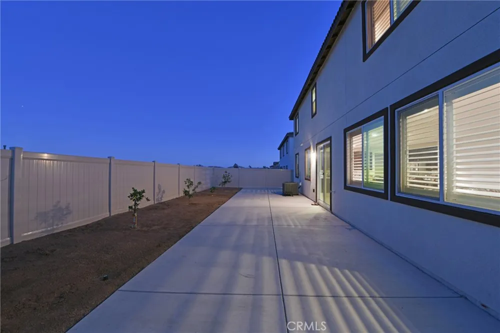 34376 Prairie Creek Murrieta, CA 92563