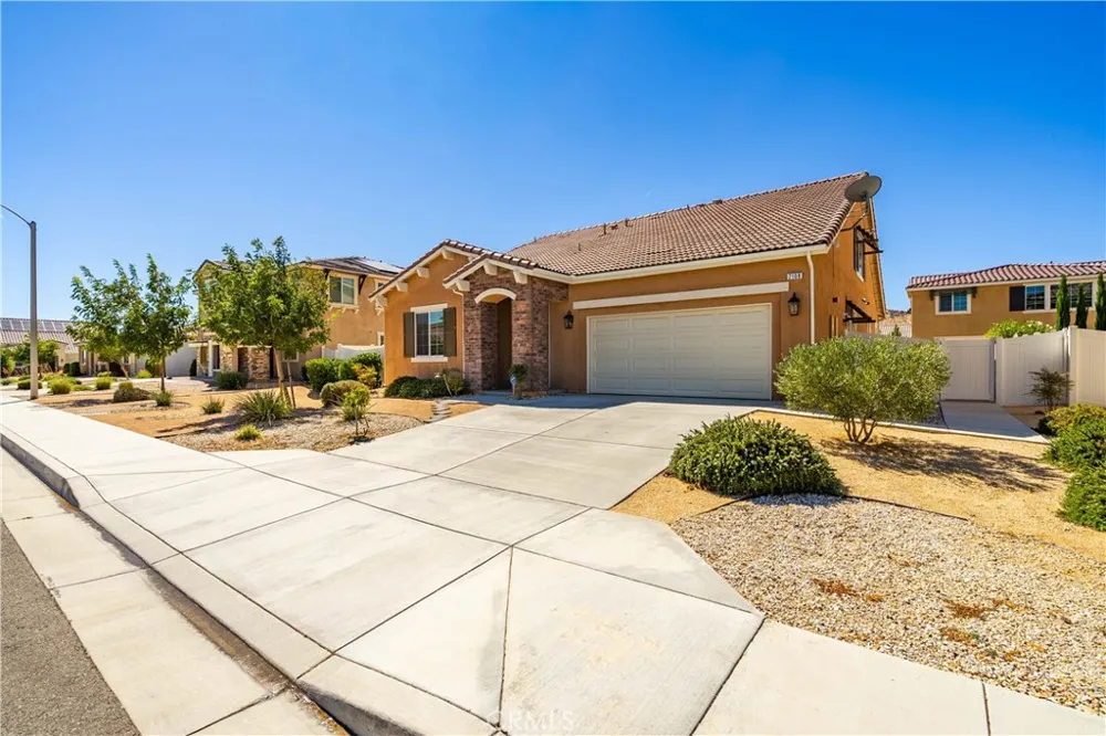 2108 Cork Oak Street Palmdale, CA 93551
