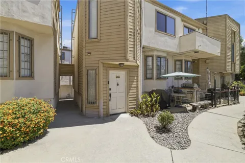 14715 Saticoy #9