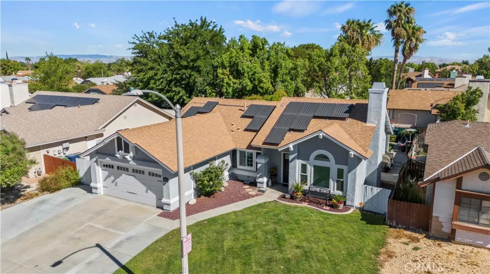 2111 W Avenue K9 Lancaster, CA 93536