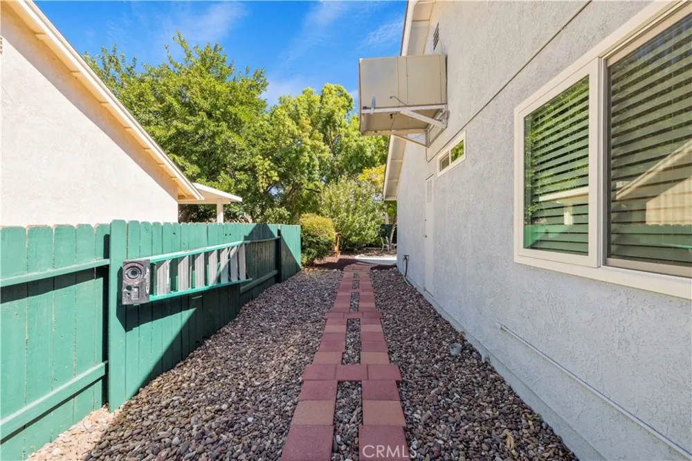 2111 W Avenue K9 Lancaster, CA 93536