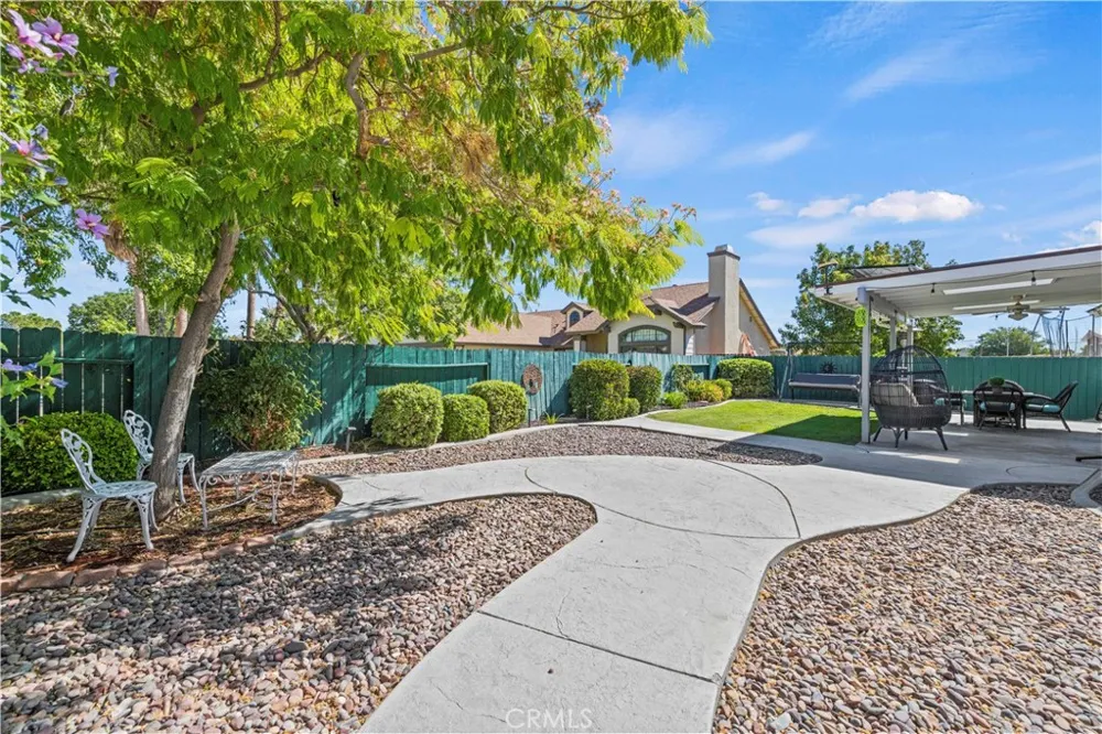2111 W Avenue K9 Lancaster, CA 93536