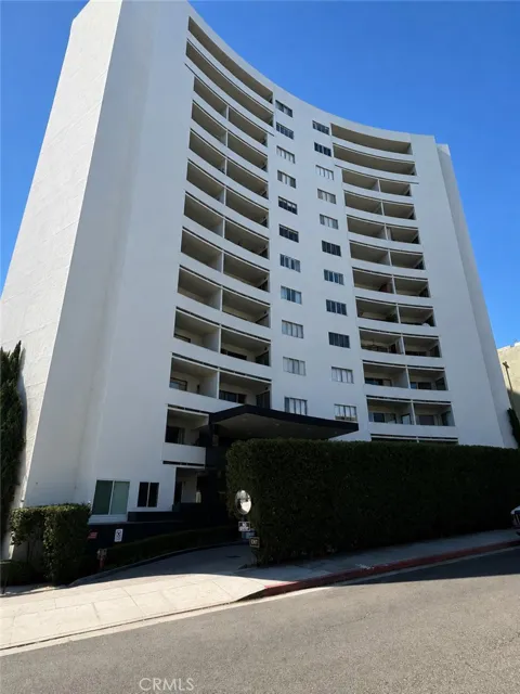 7250 Franklin #310
