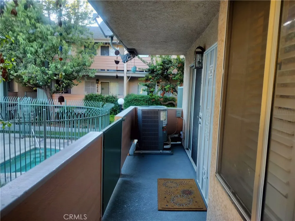 13144 Bromont Sylmar, CA 91342