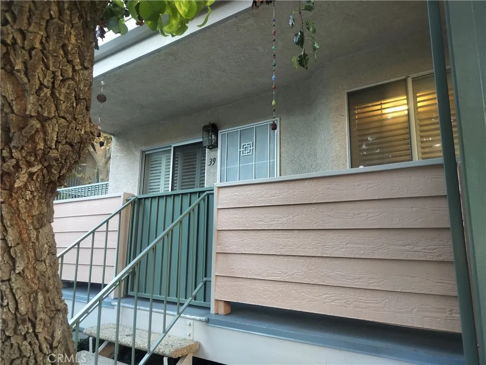 13144 Bromont Sylmar, CA 91342