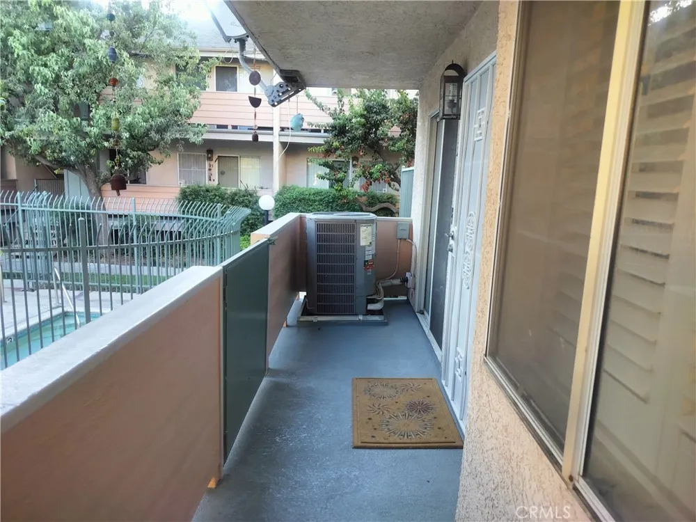 13144 Bromont Sylmar, CA 91342