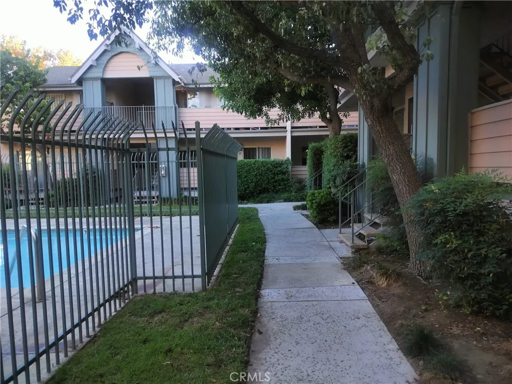 13144 Bromont Sylmar, CA 91342