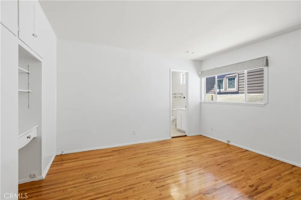 4450 Matilija Avenue Sherman Oaks, CA 91423