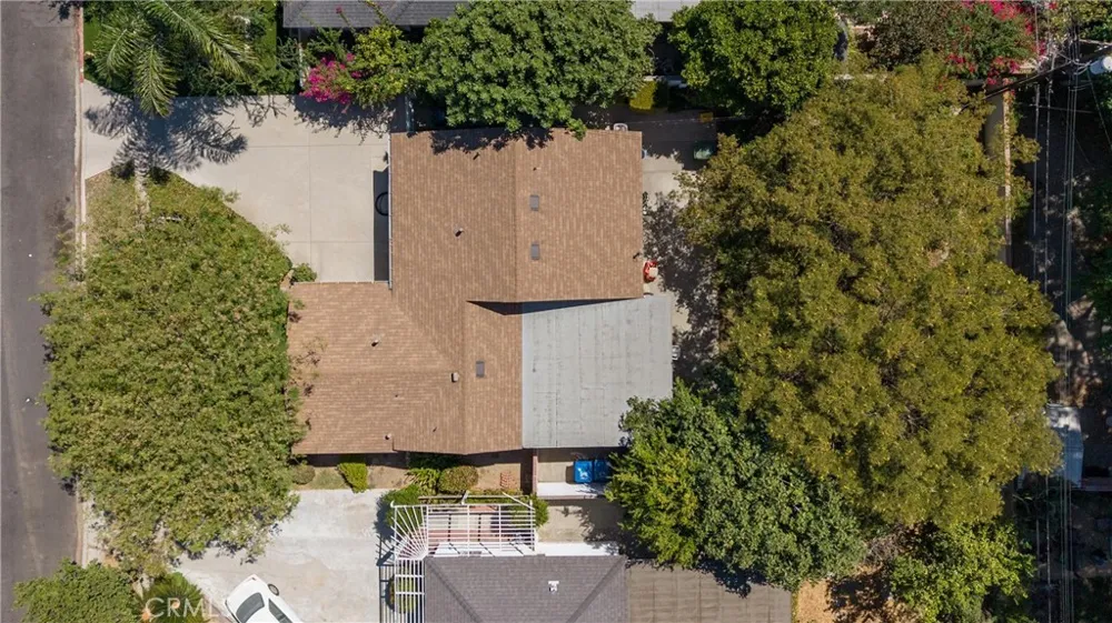 19134 Welby Reseda, CA 91335