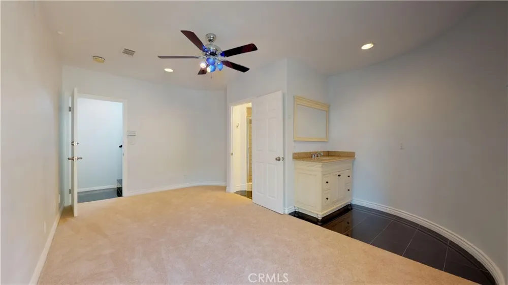 22500 Summit Ridge Chatsworth, CA 91311