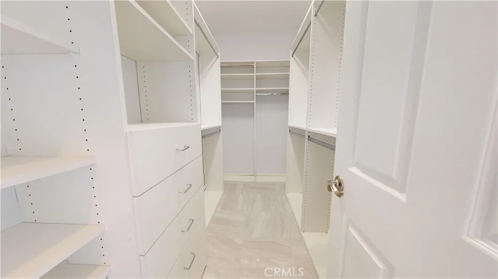 22500 Summit Ridge Chatsworth, CA 91311