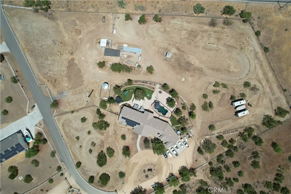 9726 Escondido Canyon Agua Dulce, CA 91390