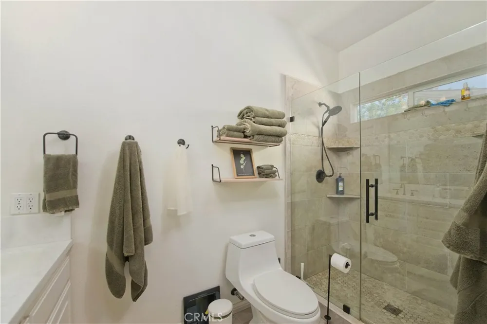 9726 Escondido Canyon Agua Dulce, CA 91390