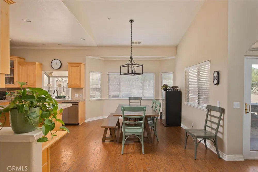 9726 Escondido Canyon Agua Dulce, CA 91390