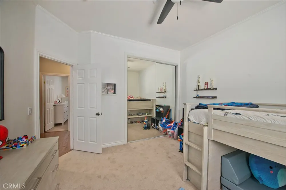 9726 Escondido Canyon Agua Dulce, CA 91390