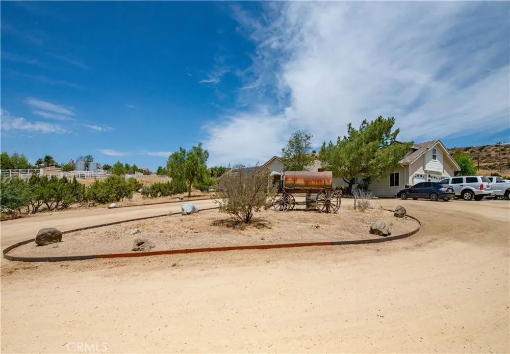 9726 Escondido Canyon Agua Dulce, CA 91390