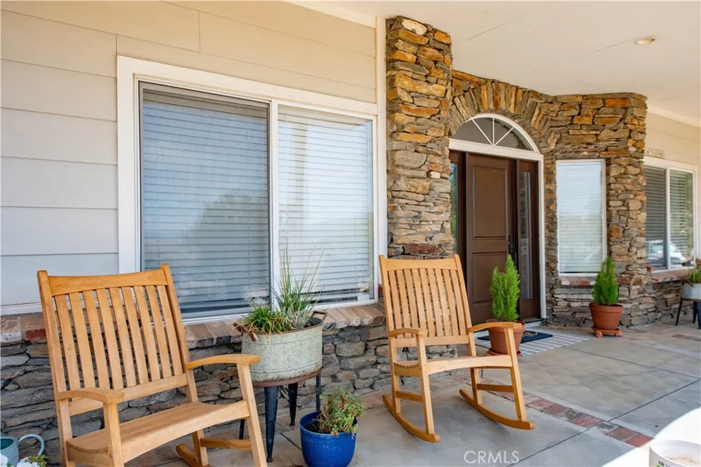 9726 Escondido Canyon Agua Dulce, CA 91390