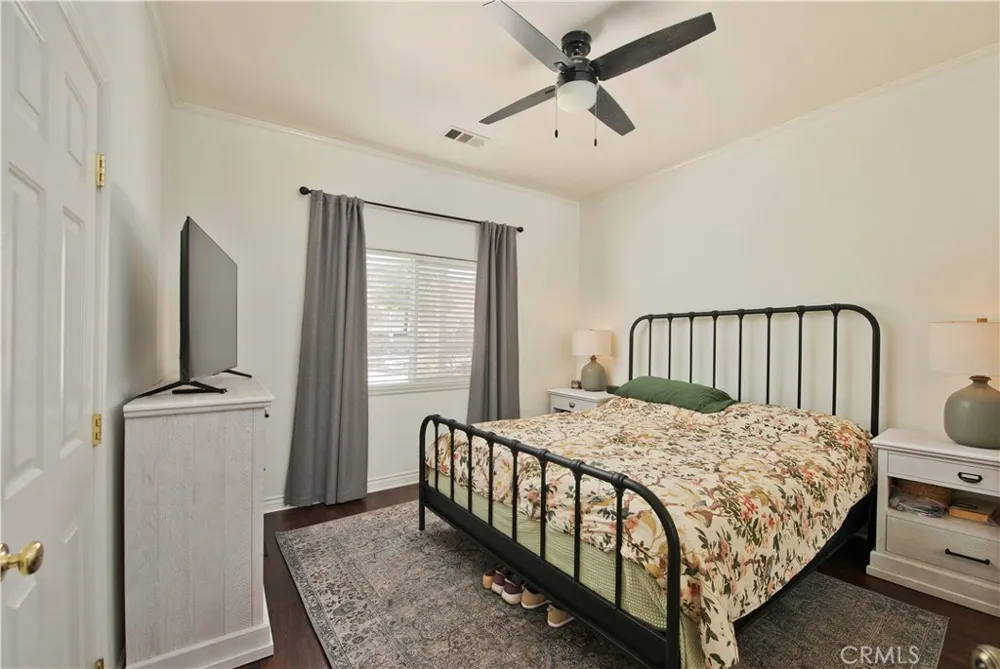9726 Escondido Canyon Agua Dulce, CA 91390