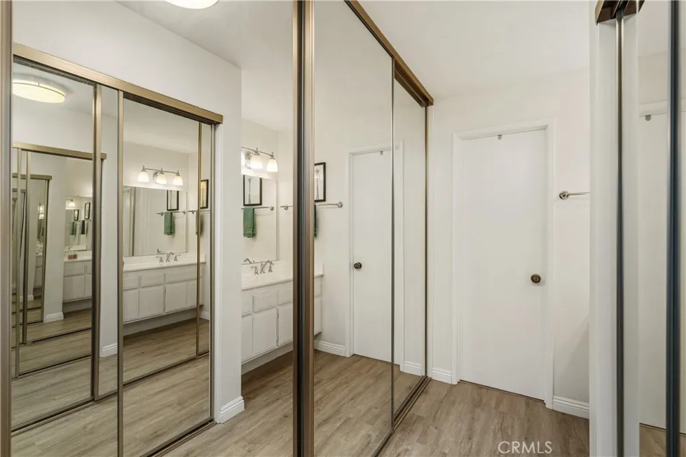 15155 Sherman Way #60 Van Nuys, CA 91405