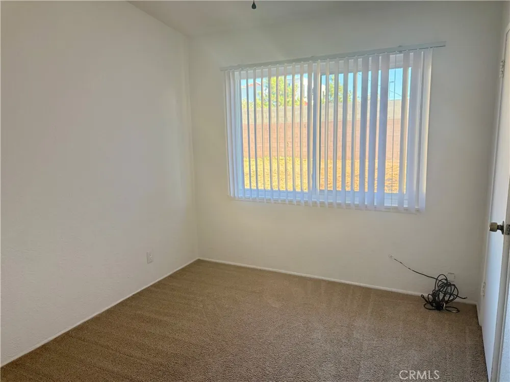 1016 W Avenue J14 Lancaster, CA 93534