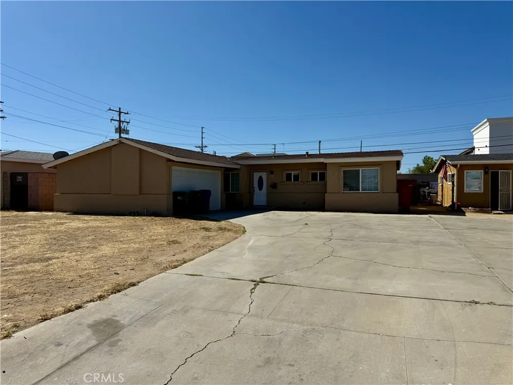 1016 W Avenue J14 Lancaster, CA 93534