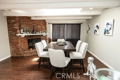 10461 Andora Chatsworth, CA 91311
