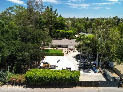 10461 Andora Chatsworth, CA 91311