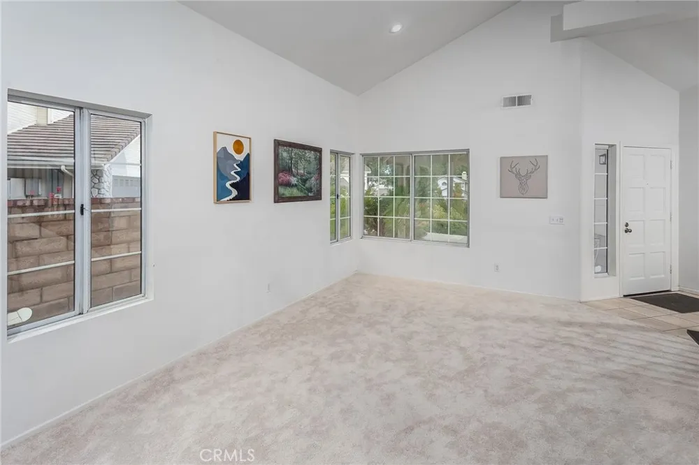 7221 Bouquet Drive West Hills, CA 91307