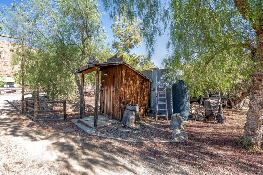 34404 Red Rover Mine Acton, CA 93510