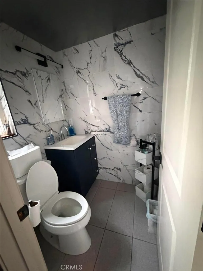 4424 Taft Richmond, CA 94804