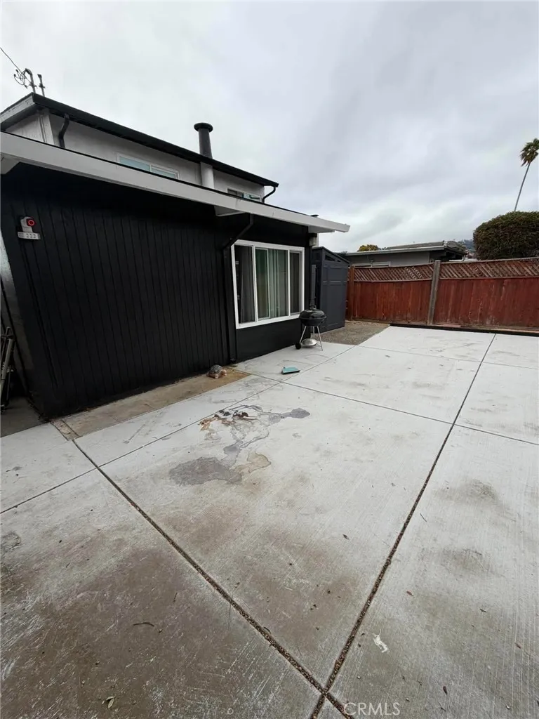 4424 Taft Richmond, CA 94804