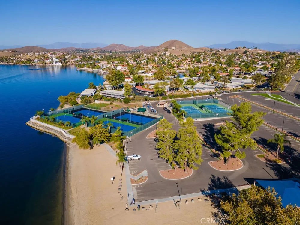 23874 Canyon Lake Canyon Lake, CA 92587